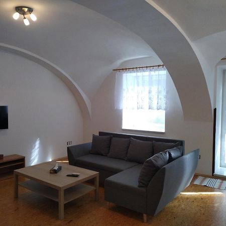 Apartman U Kostela Пец под Снежко Екстериор снимка